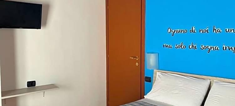 马尔蓬萨彩色屋家庭旅馆(Color House Malpensa B&B)图片