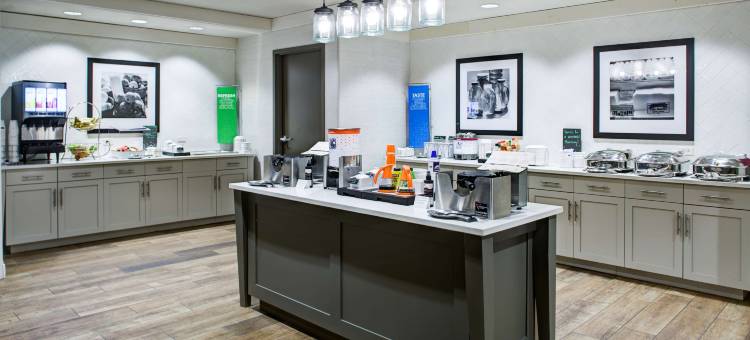 匹兹堡堪萨斯十字路口希尔顿欢朋套房酒店(Hampton Inn & Suites Pittsburg Kansas Crossing)图片