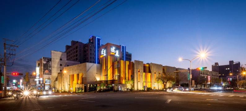台中述夏精品汽车旅馆图片