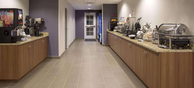 卡尔德威尔 I-77 康铂酒店及套房(Quality Inn & Suites Caldwell I-77)图片