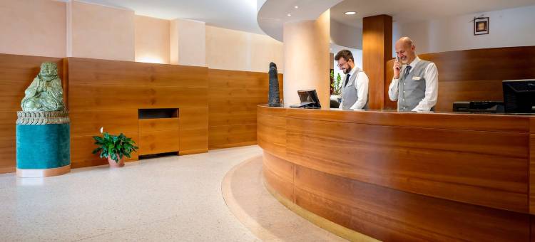 卡瓦利瑞德拉科洛纳贝斯特韦斯特酒店(Best Western Hotel Cavalieri Della Corona)图片