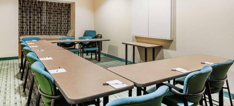 迪克森城/斯克兰顿麦客达温德姆酒店(Microtel Inn & Suites by Wyndham Dickson City/Scranton)图片
