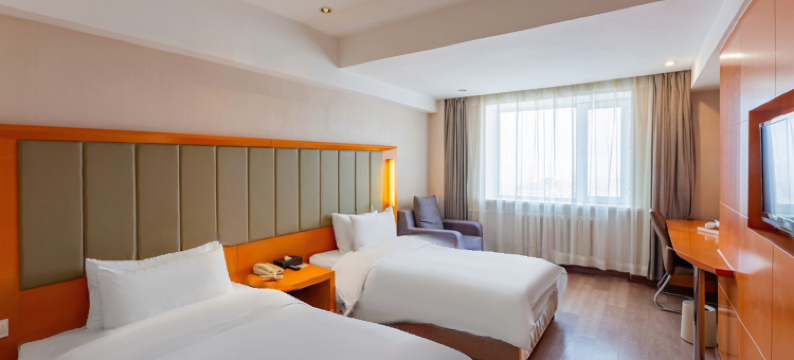 哈尔滨柏拉图酒店(师大夜市学府路地铁站店)图片