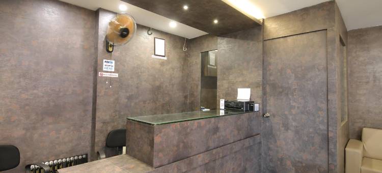 OYO 28093 皇家沙滩酒店(Collection O Royal Sand)图片