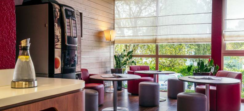 克雷泰伊中心康铂酒店(Campanile Creteil Centre)图片