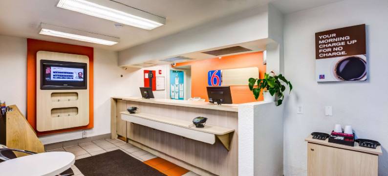 丹佛西部麦岭6号汽车旅馆- 北(Motel 6 Wheat Ridge, CO - West - Denver North)图片