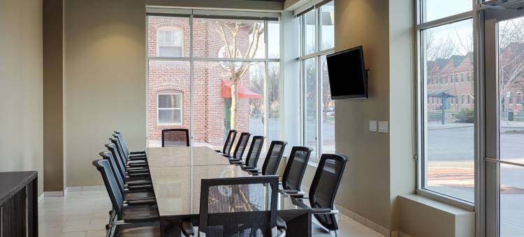 布卢明顿万豪SpringHill Suites 酒店(SpringHill Suites Bloomington)图片