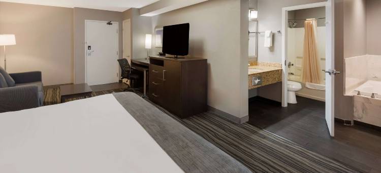 河岸贝斯特韦斯特酒店(Best Western Riverside Inn)图片