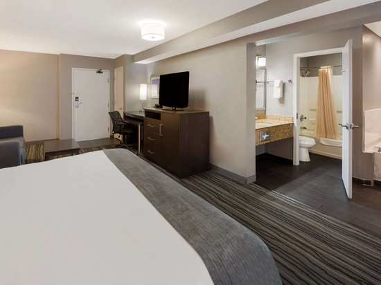 河岸贝斯特韦斯特酒店