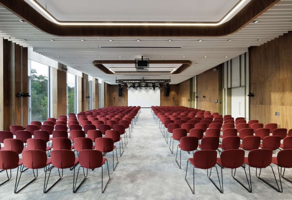 Hotel Radisson Blu Leninsky Prospect Hotel, Moscow Hotel Overview