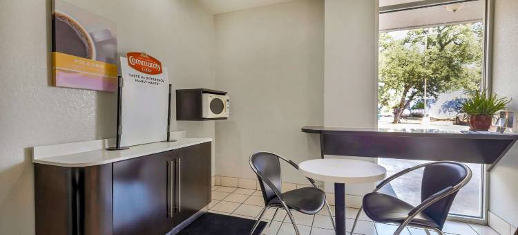 德克萨斯雪松公园 6 号汽车旅馆(Motel 6 Cedar Park, TX)图片