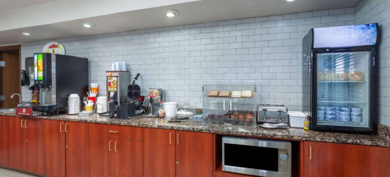 沃索速8酒店(Super 8 by Wyndham Wausau)图片