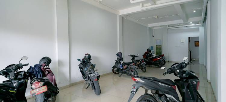 城市景观酒店清真德安布雷拉芝布塔(Urbanview Hotel Syariah de Umbrella Ciputat)图片