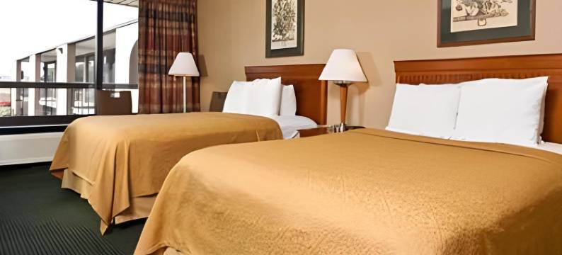 品质酒店-哥伦布，密西西比州(Quality Inn Columbus, MS)图片