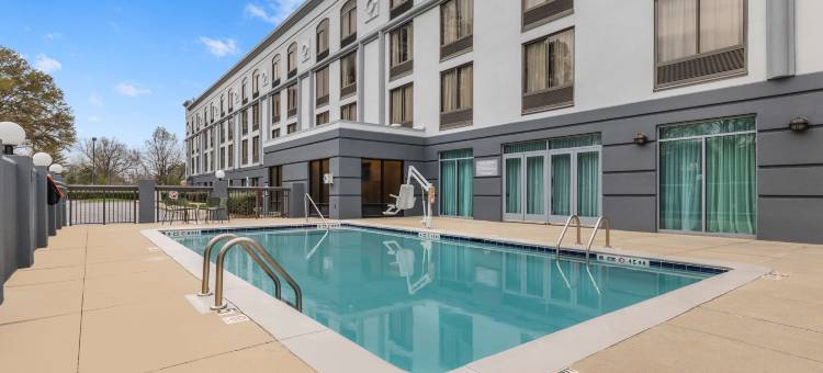 夏洛特泰沃拉路I-77高速公路希尔顿Spark酒店(Spark by Hilton Charlotte Tyvola I-77)图片
