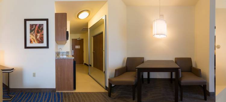 智选假日套房酒店柯纳(Holiday Inn Express & Suites Kailua-Kona)图片