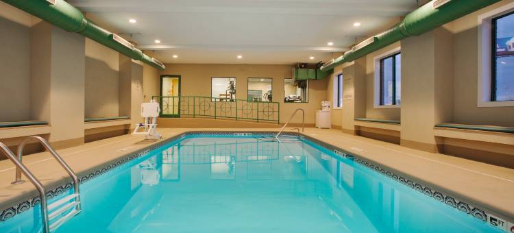 智选假日套房酒店卡拉马祖(Kalamazoo Hotel and Suites)图片