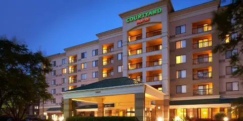 奧佛蘭公園堪薩斯城/會展中心萬怡酒店