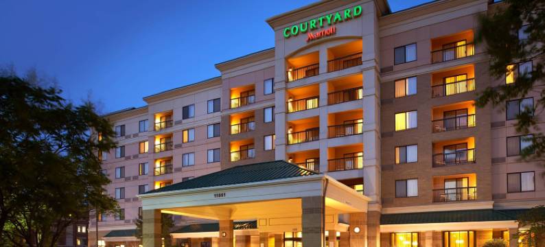 奥佛兰公园堪萨斯城/会展中心万怡酒店(Courtyard Kansas City Overland Park/Convention Center)图片