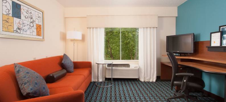 夏洛特加斯托尼亚万枫酒店(Fairfield Inn Charlotte Gastonia)图片