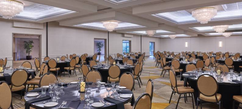 波特兰机场喜来登酒店(Sheraton Portland Airport Hotel)图片