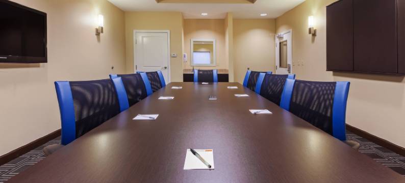 图尔萨北/奥瓦索TownePlace Suites酒店(TownePlace Suites Tulsa North/Owasso)图片