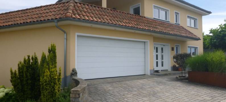 Cool vacation apartment for 2-4 people in Krauchenwies, close to the bathing lake.图片