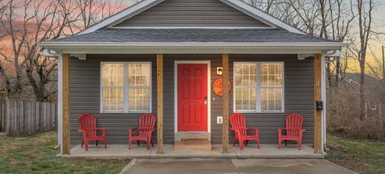 Bourbon Chaser- Horse Park 12min, Ark 30min, Hot Tub, 4 Bedrooms, Walk Downtown图片