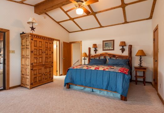 Authentic Ranch Home on 650 Acres with Peace and Tranquility Hotel Overview