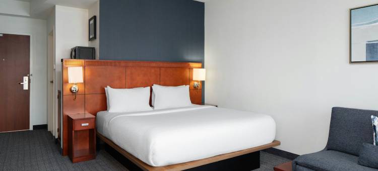 阿尔科诺克斯维尔机场万怡酒店(Courtyard Knoxville Airport Alcoa)图片