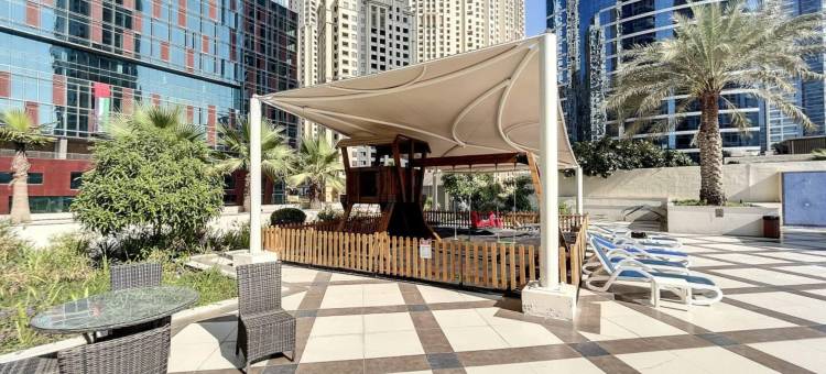 Vacationer度假公寓 宁静一卧室，码头及游艇景观(Vacationer Holiday Homes I Peaceful 1 Bedroom I Marina & Yacht Views)图片