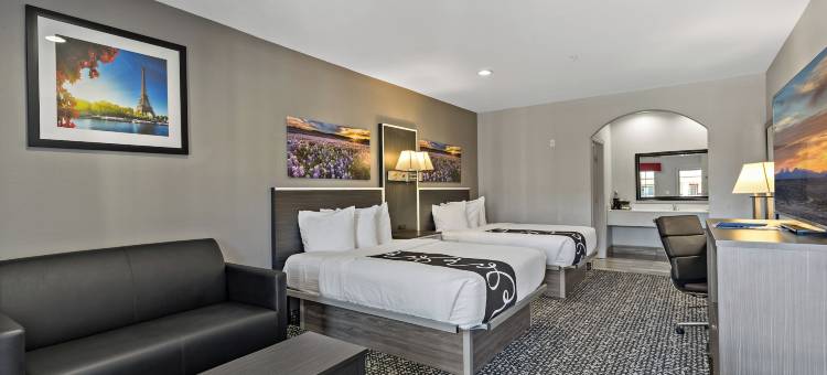 帕里斯套房酒店(Paris Inn & Suites)图片