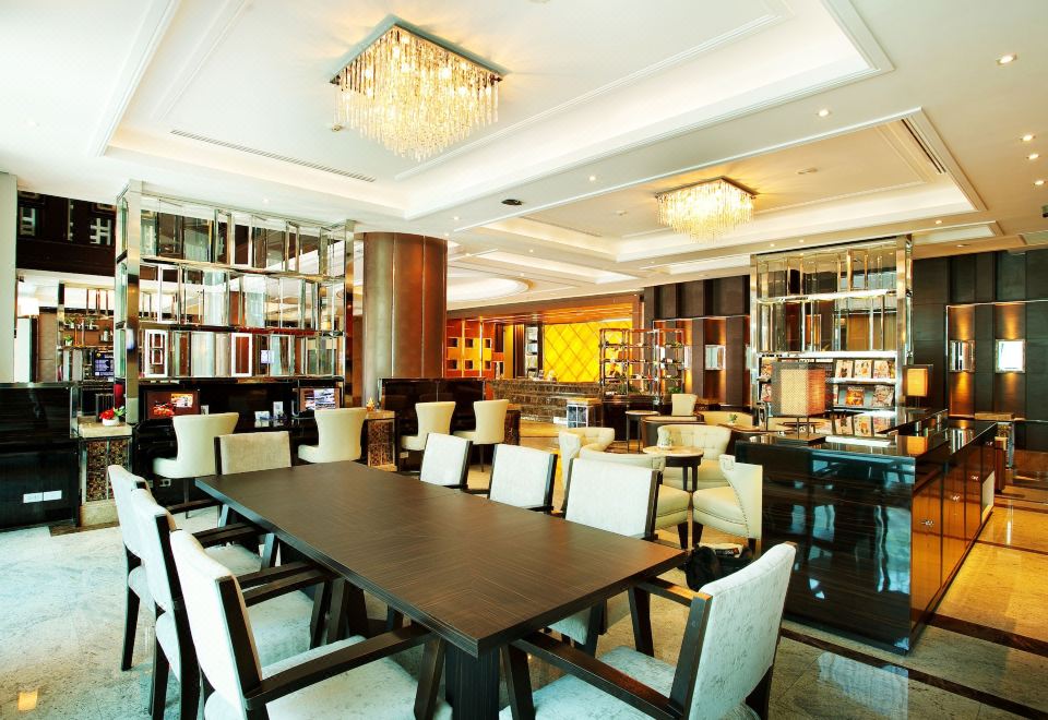 Intimate Hotel PattayaHotel Overview