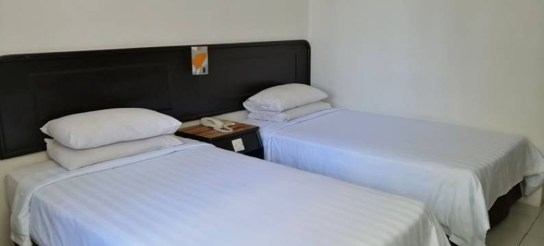 华美酒店(Wah May Hotel)图片