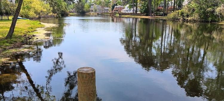 A quiet retreat and perfect for your getaway to the Outer Banks!图片