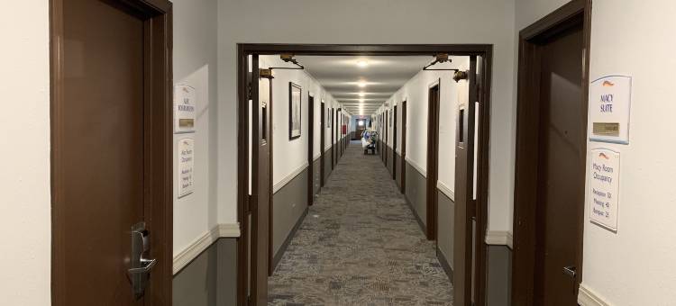 杰斐逊城呗盟套房酒店(Baymont by Wyndham Jefferson City)图片