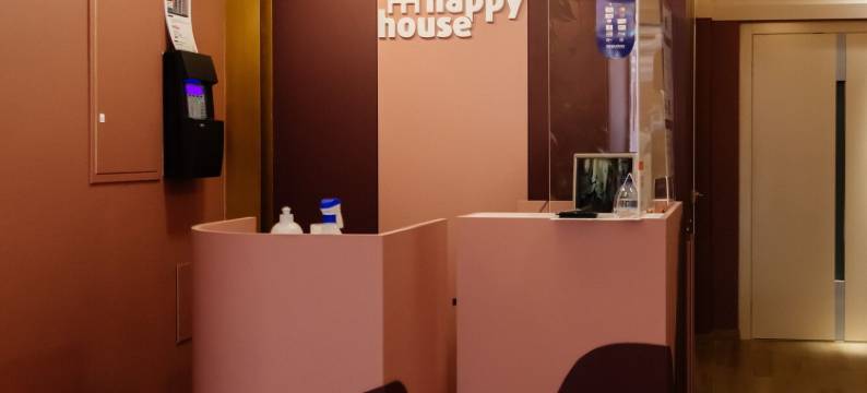 幸福旅馆(Happy House)图片