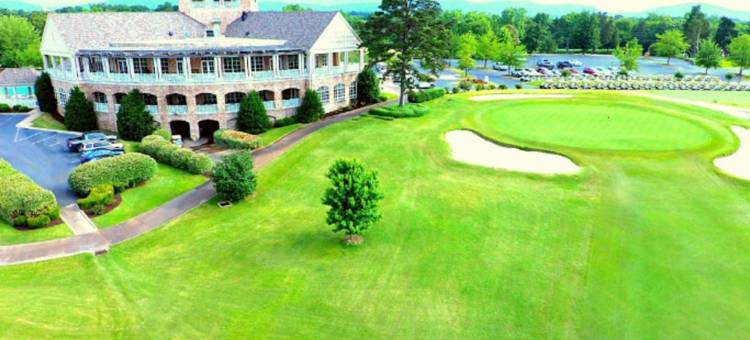 Convenient Location and Modern Comfort - Charming Getaway图片