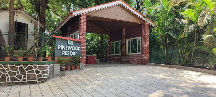 松林度假村(Pinewood Resort)图片