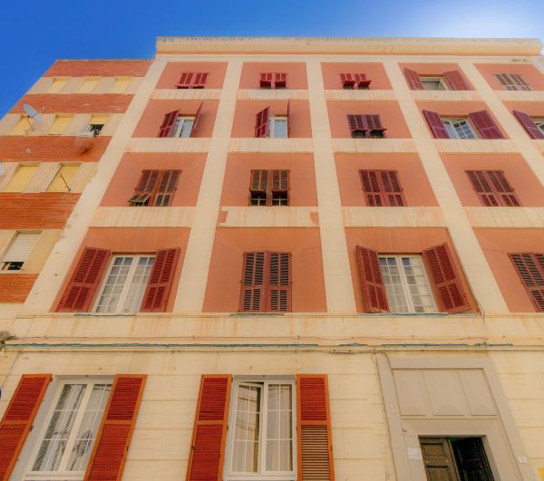 Flower Rooms Cagliari Hotel Overview