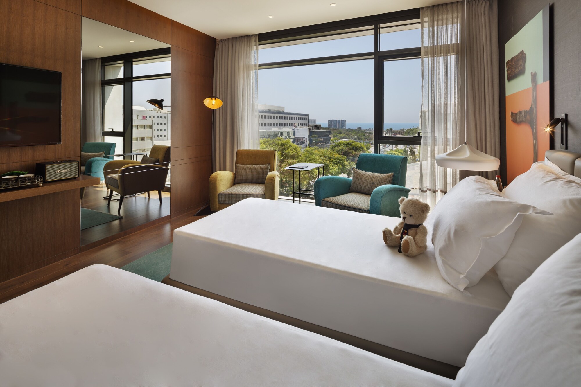 Publica Isrotel, Autograph Collection Over view