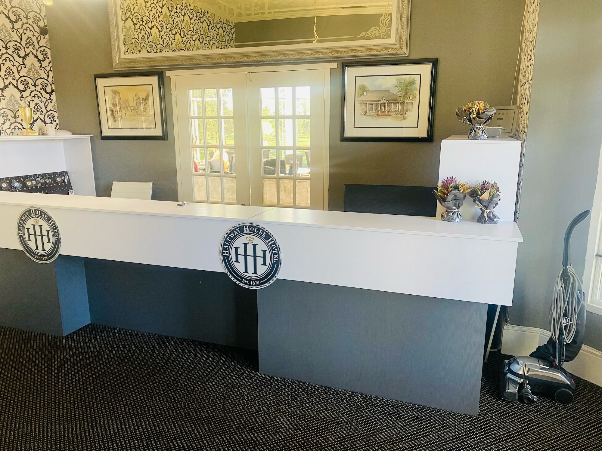 Halfway House Hotel Over view