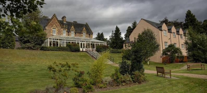 因弗内斯·洛卡迪尔庄园(Inverness Lochardil House)图片