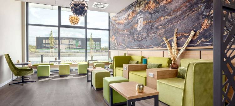 奥伯豪森温德姆速8酒店(Super 8 by Wyndham Oberhausen)图片