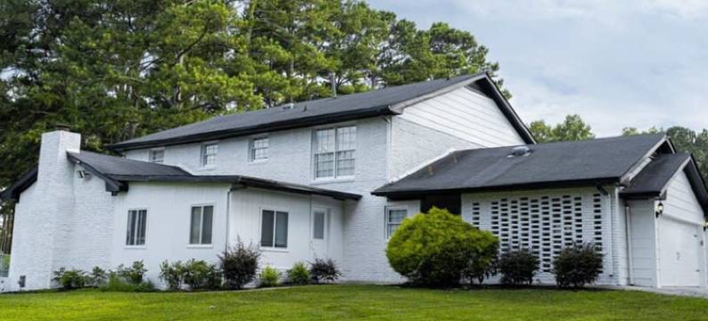 带私人游泳池，篮球场和网球场的豪宅(Mansion with Private Pool Bsktball Tennis Courts)图片