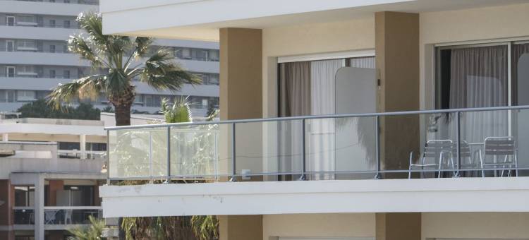 卢贝新城美居酒店(Hôtel Mercure Villeneuve-Loubet Plage)图片