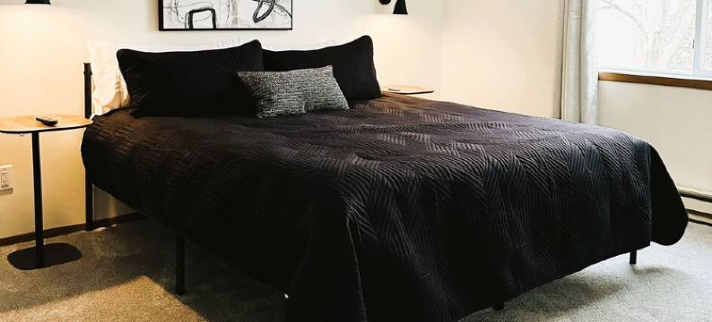 NEW - Great Location - Family Friendly - Garage - Spacious图片