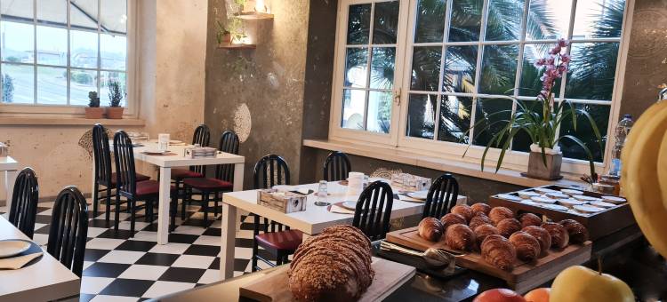 旅馆B&B蒂奈西(Albergo B&B Tenesi)图片