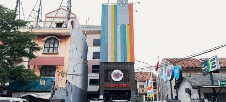 桑斯酒店普里英达雅加达(Sans Hotel Puri Indah Jakarta)图片