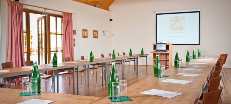 蒂申 - 比奥朗德勒尼斯胡法酒店(Jufa Hotel Tieschen)图片